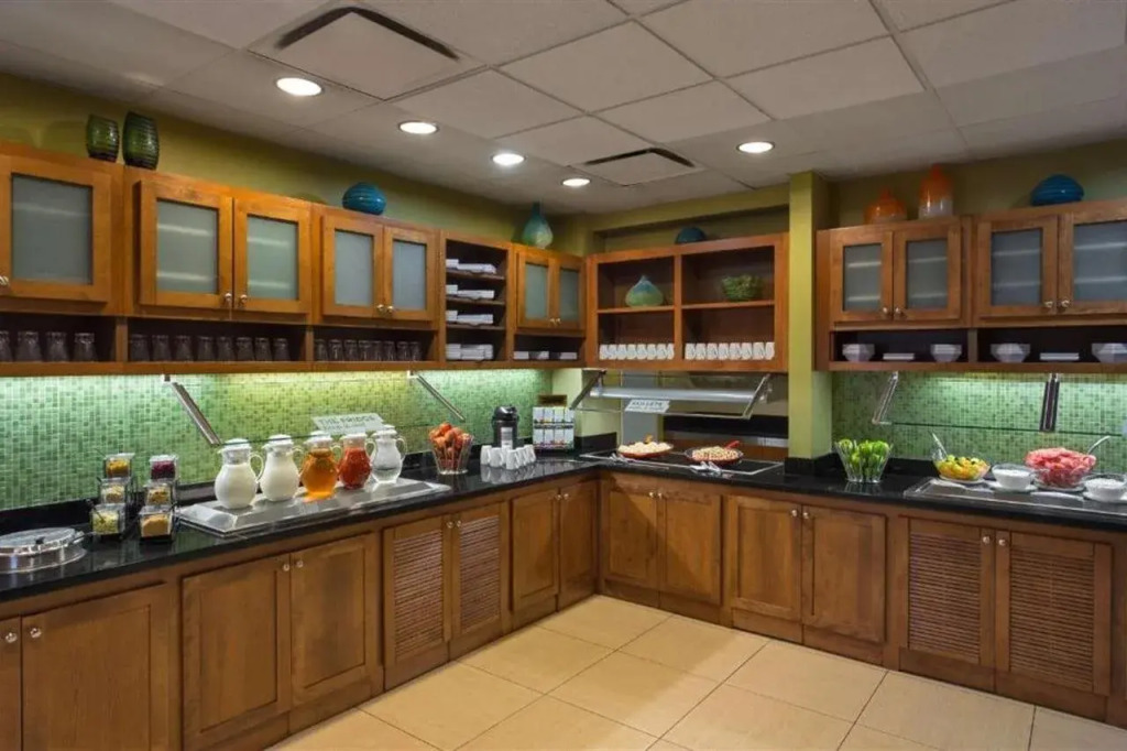 Hyatt Place Orlando Airport
