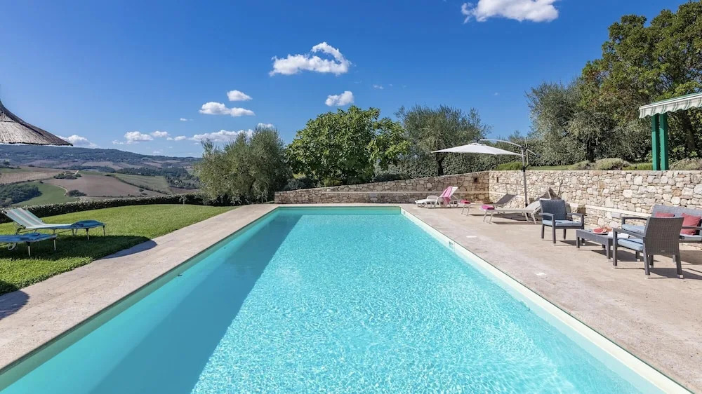 Villa Le Logge 12 1 in Todi