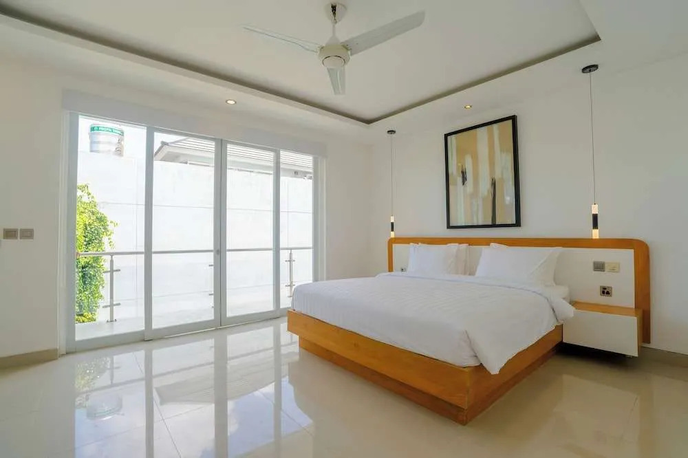 Villa Gregana by Pertama Stay