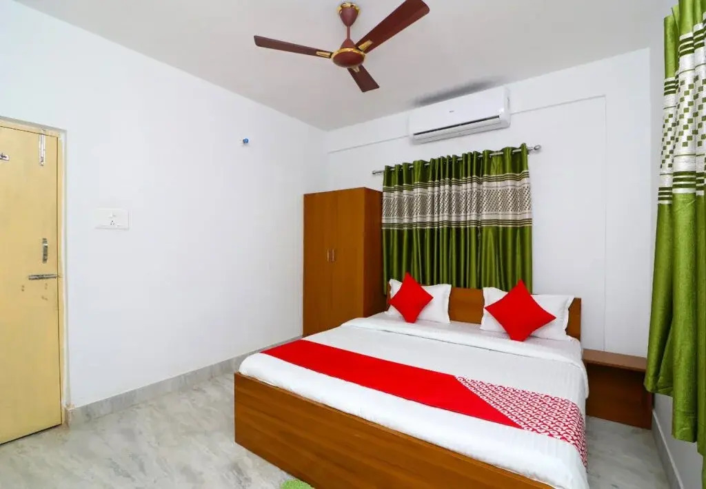 Amar Raj Inn by OYO Rooms