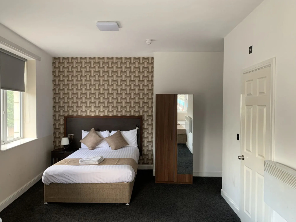 Imperial Salford Hotel