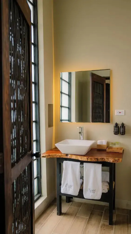 Tukki Ecolodge Hotel