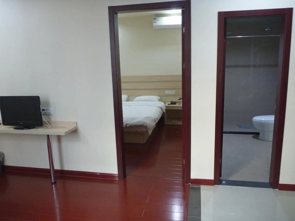 Easy Business Hotel