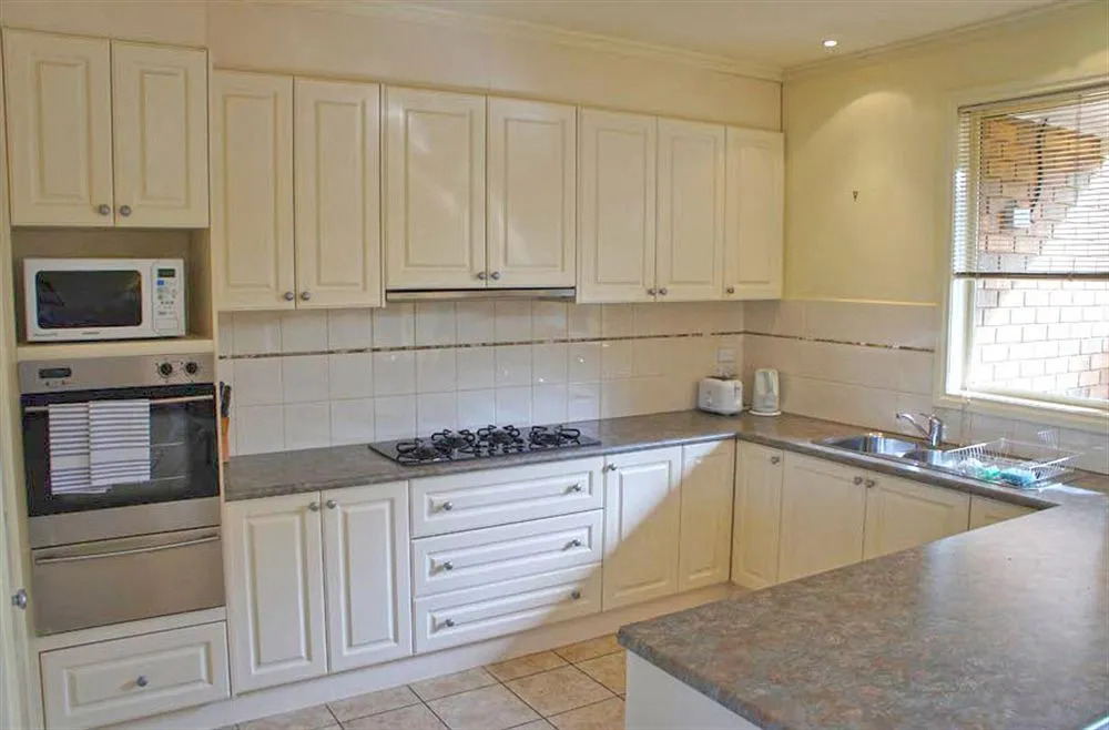 Balcombe Apartments