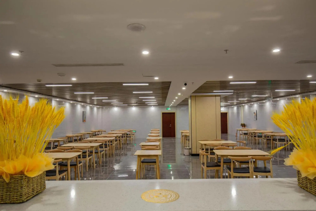 Dunhuang Feitian Hotel
