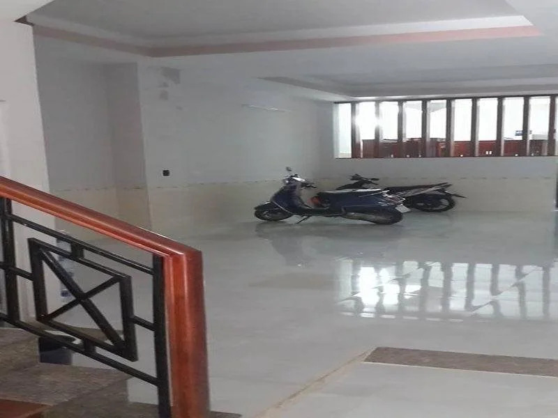 Hang Hoa Hotel