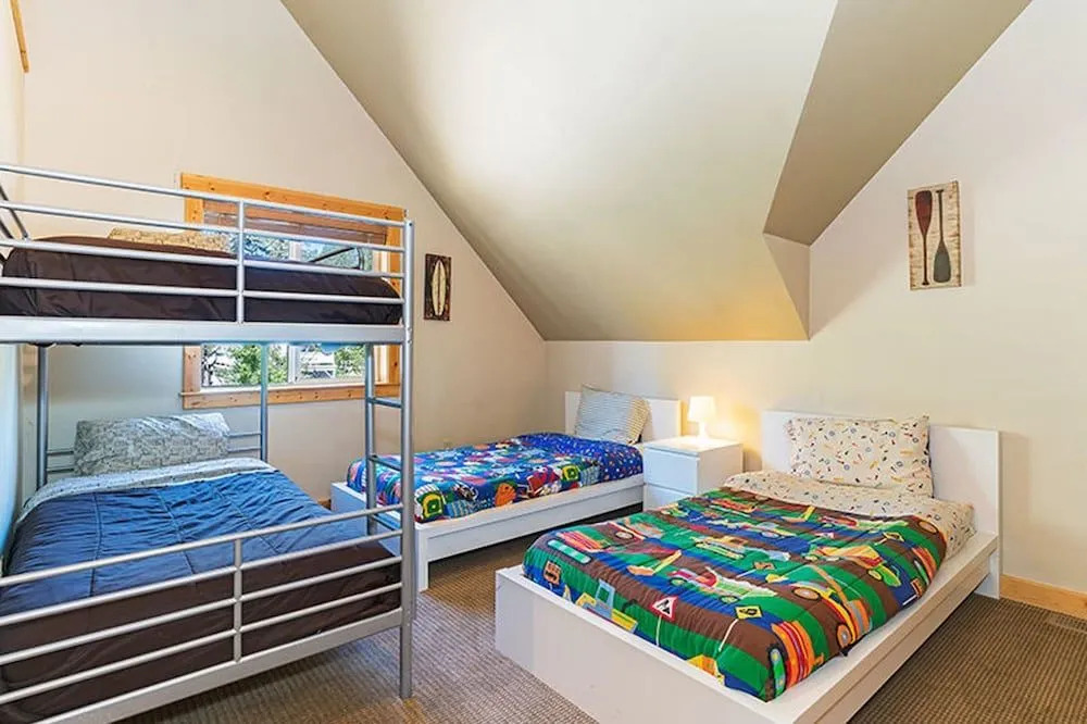 Heart of Truckee by Tahoe Mountain Properties