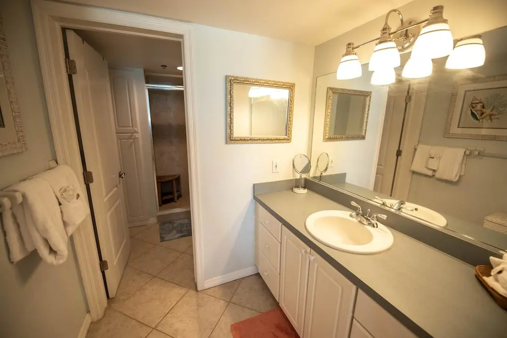 Hidden Cove 2 Apartment 2