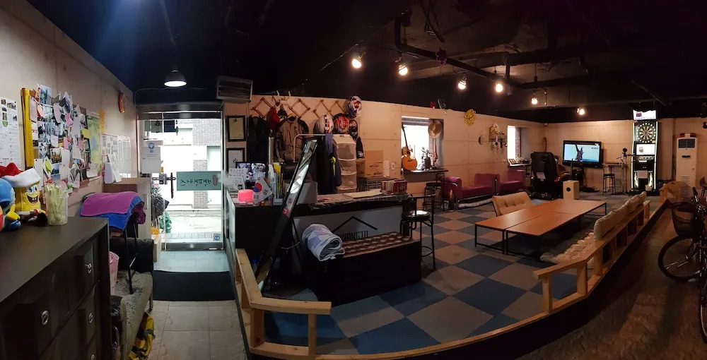 Gwangju Backpackers