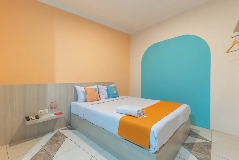 Sans Hotel Skyland Pasteur Bandung