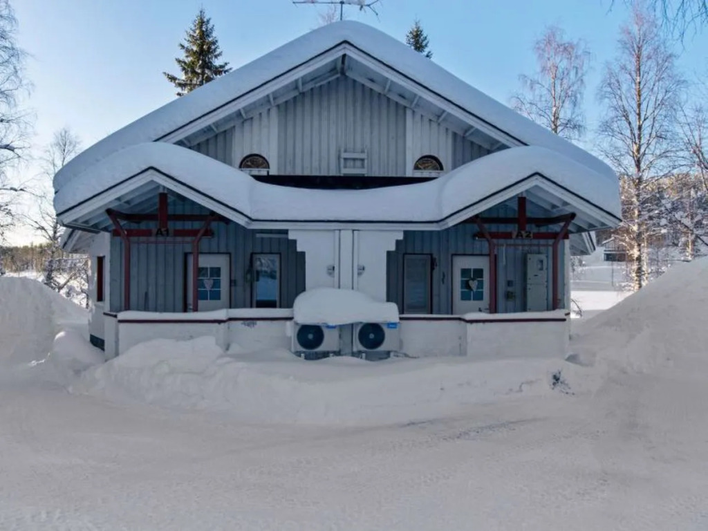 Hallantytär a1 paritalo