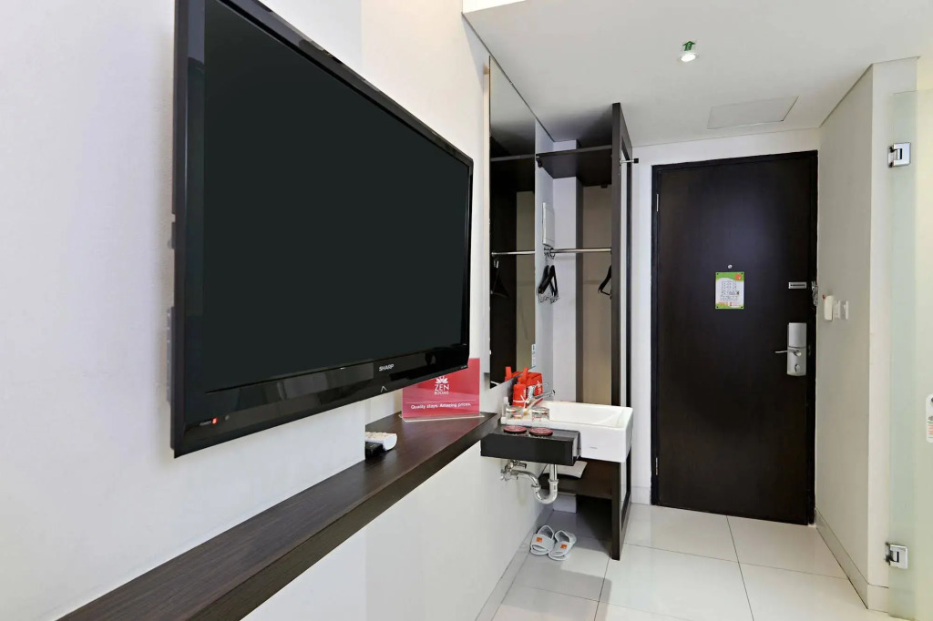 ZEN Rooms Tebet Area