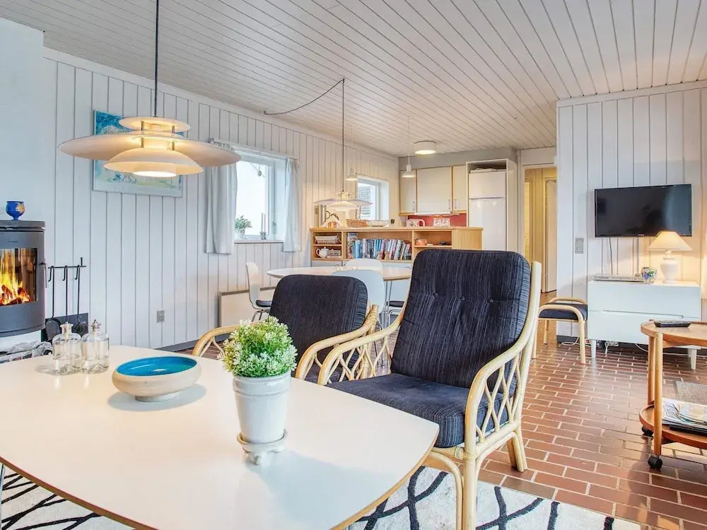 Secluded Beach Retreat in Rodhus-By Traum