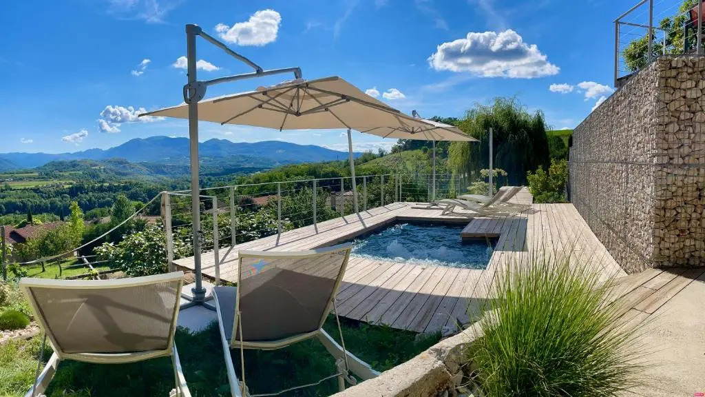 Suites & Balnéo chez lhabitant - Vue panoramique sur le Vercors
