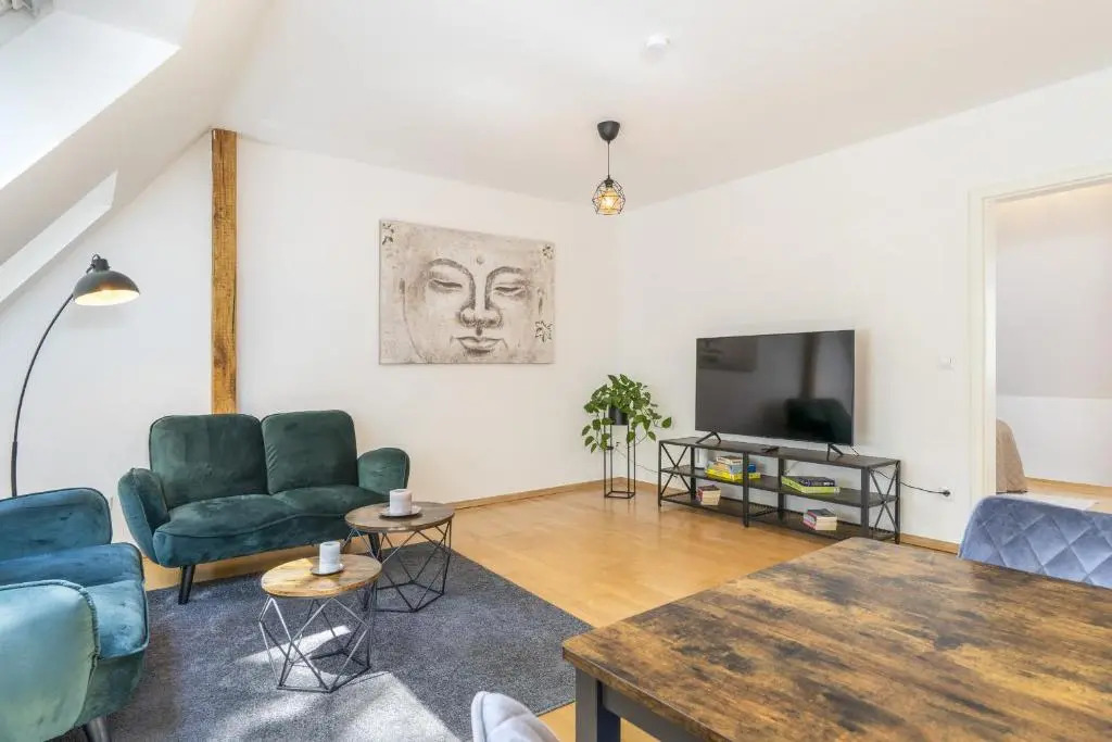 Gartenblick Apartment-Terrasse-Parkplatz- Waschmaschine-Garten