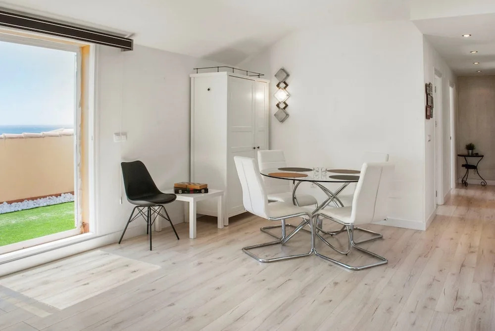 Apartment - 2 Bedrooms with Pool and WiFi - 107295