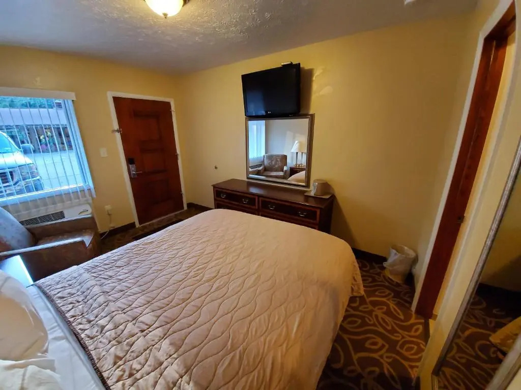 Jefferson Hills Motel