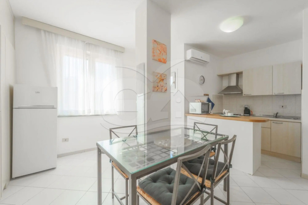 La Fontana in an enviable position on the seafront of Marina di Campo, sea and services close at han-LA FONTANA