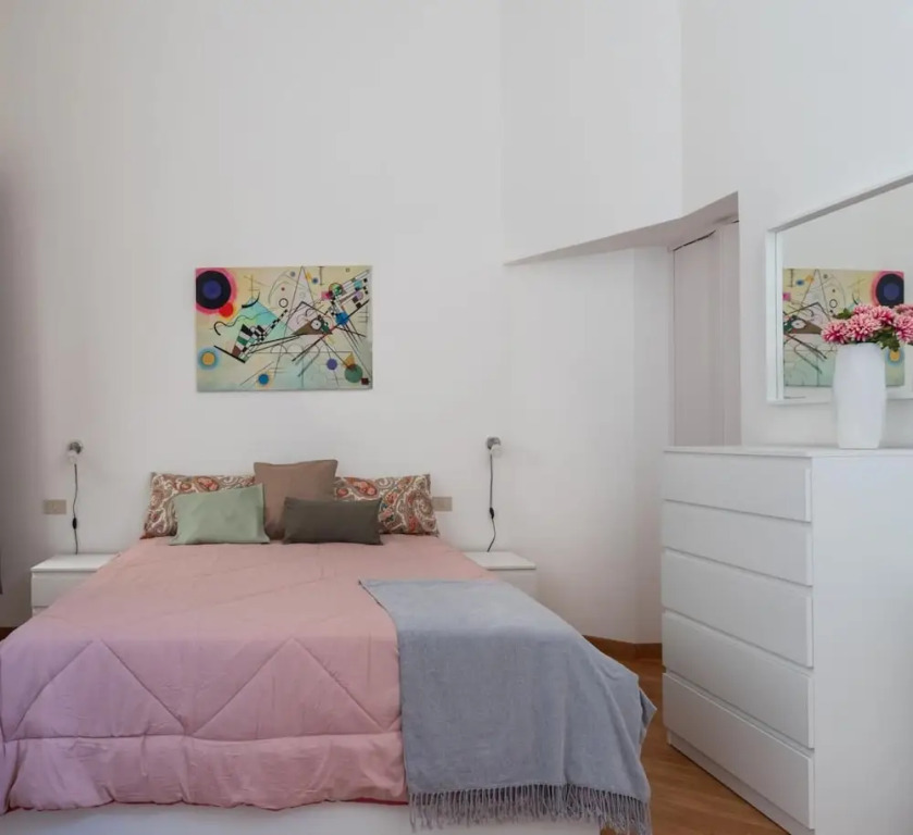 Lungarini Apartment by Wonderful Italy