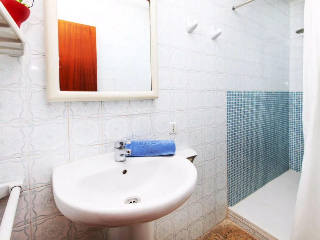 Apartment SEsquirols Nº5 by Interhome
