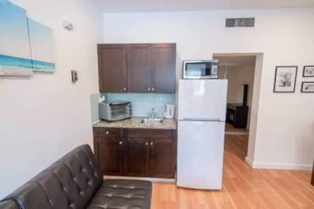 Hallandale Studio in Hallandale Beach
