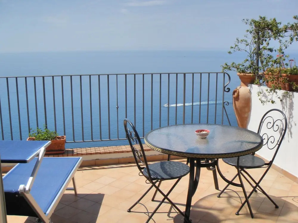 Amalfi Residence