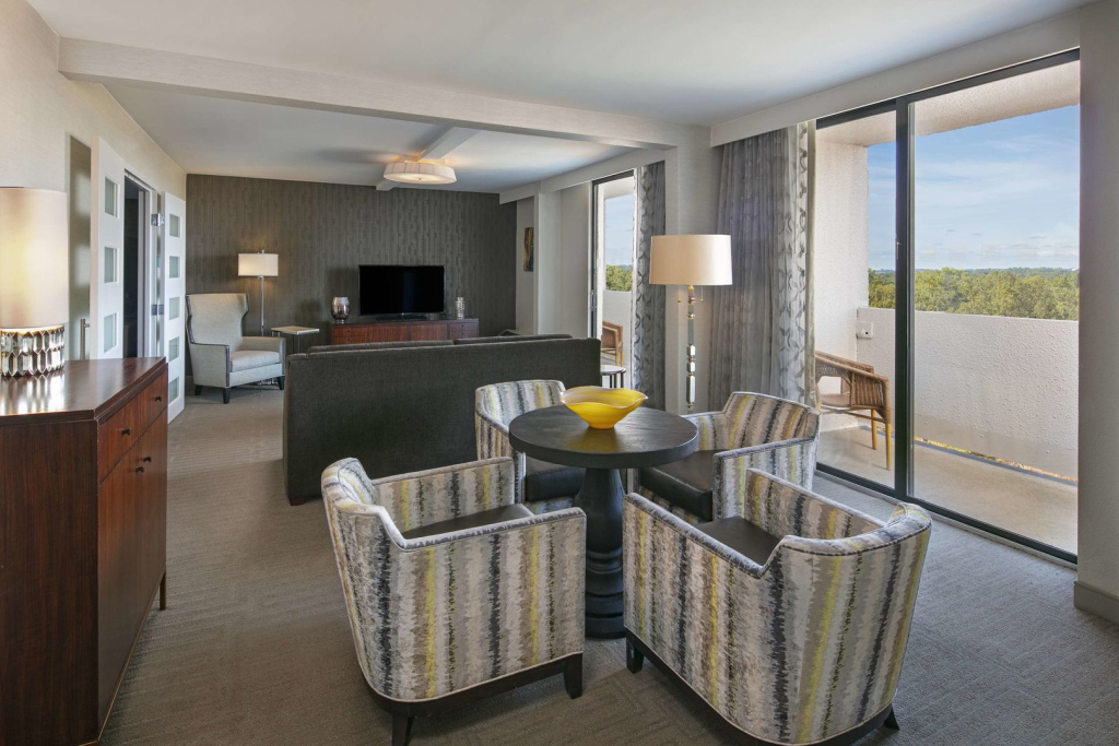 Sonesta Charlotte Lower South End