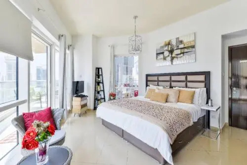 Beautiful 2Bed 2Baclcony in JLT, Dubai
