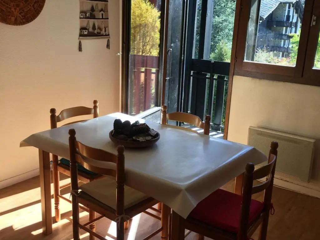 Appartement Chamonix-Mont-Blanc, 2 pièces, 4 personnes - FR-1-517-51