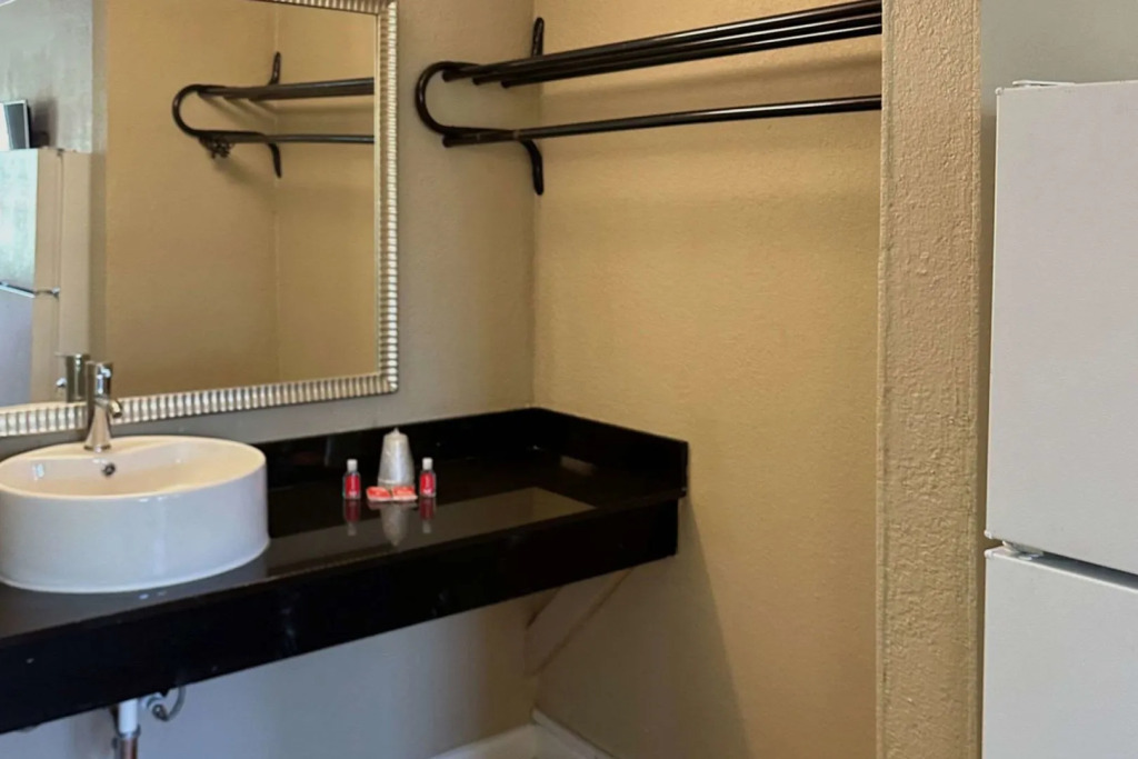 Americas Best Value Inn Danville