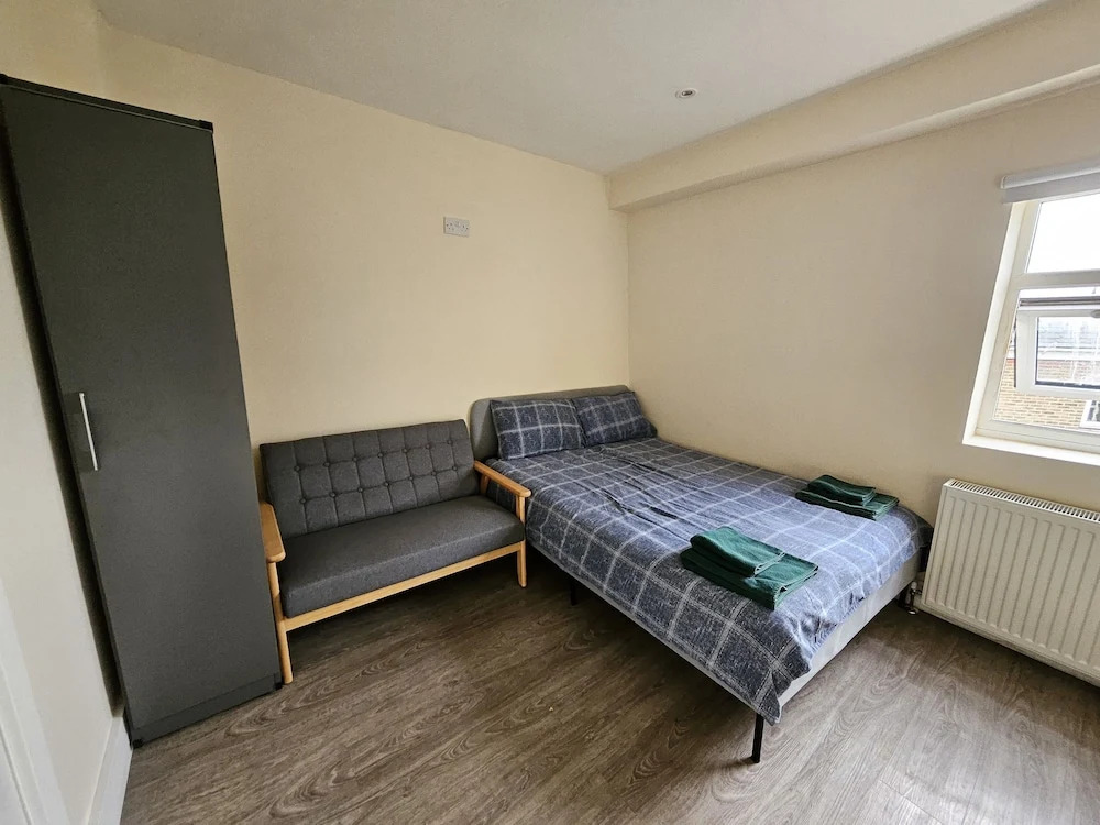 Impeccable 1-bed Apartment in London