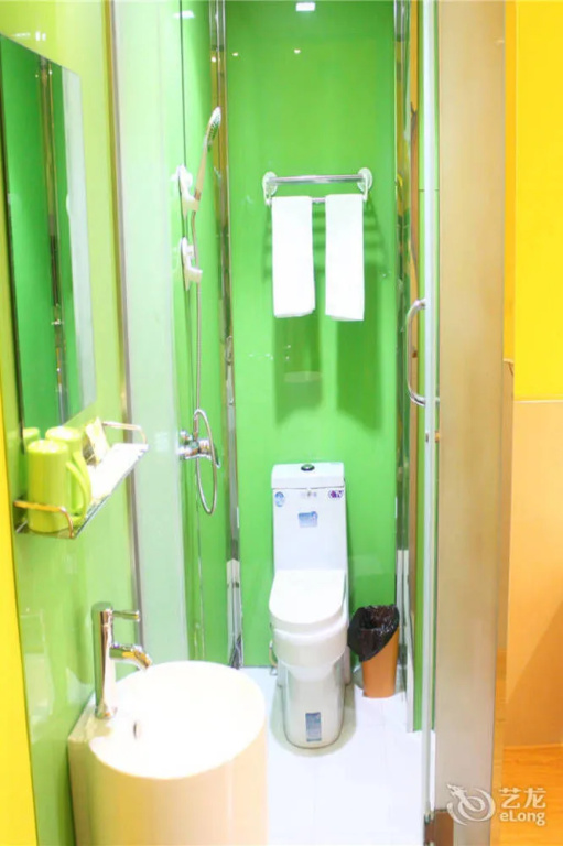 Xinyang Times Inn