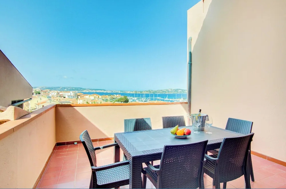 Palau Apartment - Home And More
