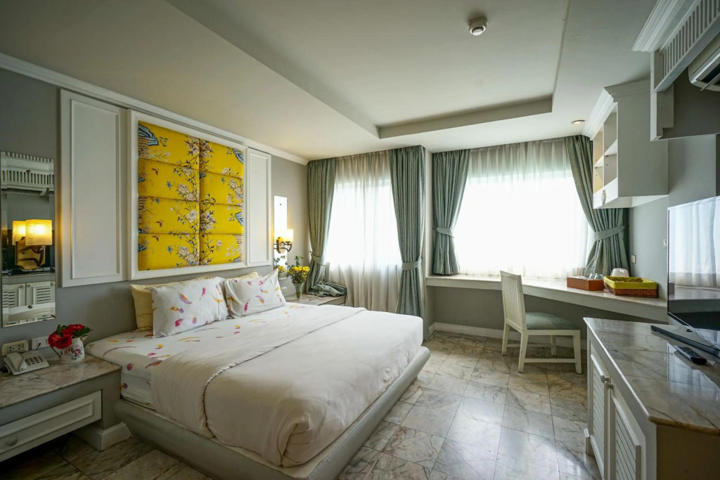 At Pingnakorn Nimman Hotel