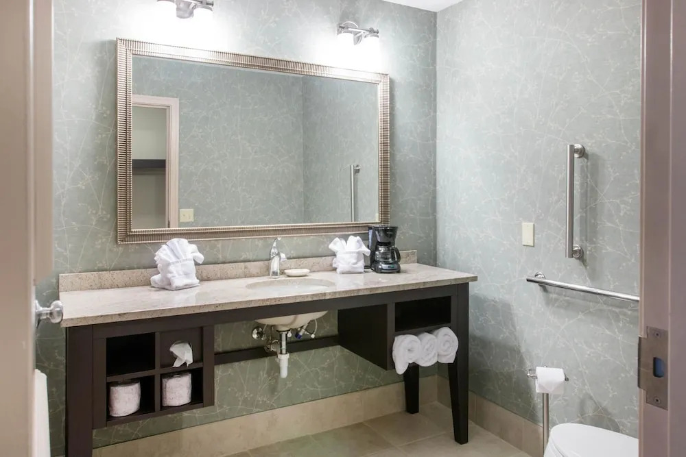Comfort Inn Plainwell