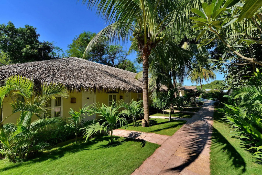 Oasis Hotel