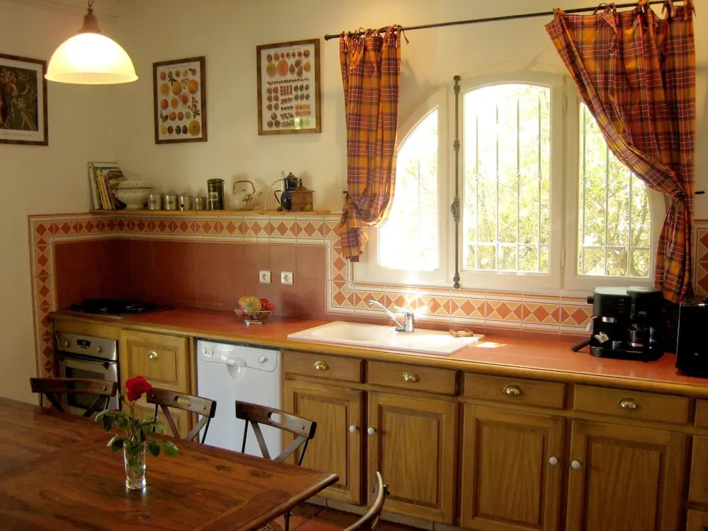 Superb House With Private Swimming Pool