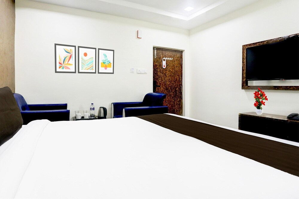 Townhouse Khammam Formerly Bluemoon
