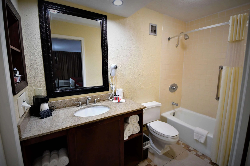 Ramada by Wyndham Jacksonville Hotel & Conference Center
