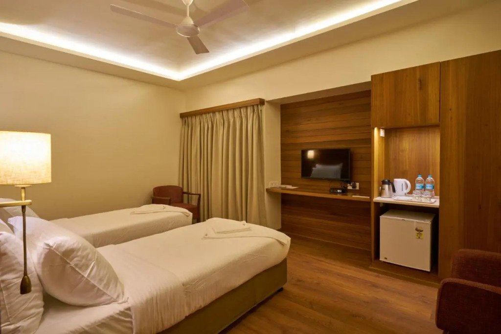 Hotel Atharv Top Rated Business Hotel in Kolhapur