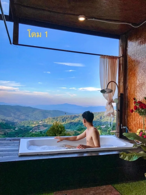 ม่อนลมหนาว โฮมเสตย์ MonLomNao Homestay