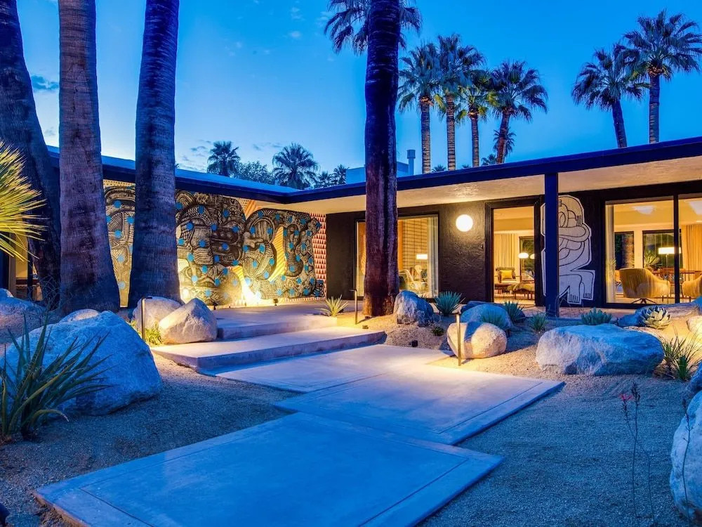 Mostero House by ACME House Company