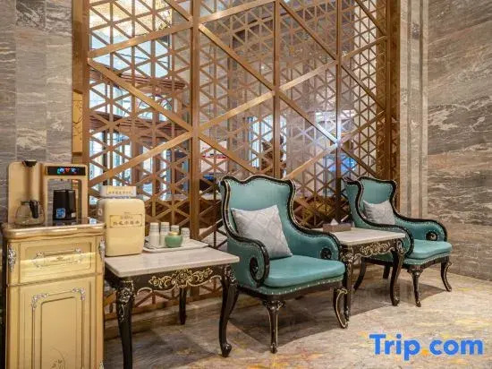 Mingmen Grand Rezen Hotel (Kunlun Lake Hotan New Night Market)