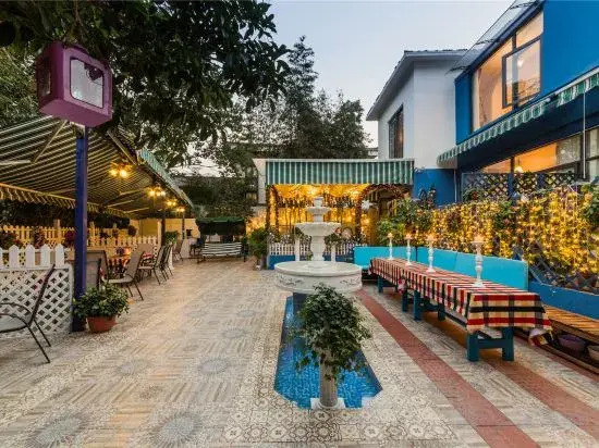 If Courtyard