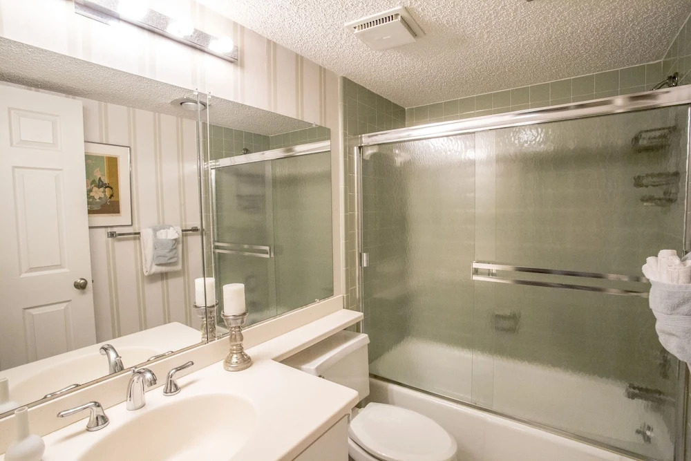 Gulf and Bay Club- C707 2 Bedrooms 2 Bathrooms Condo