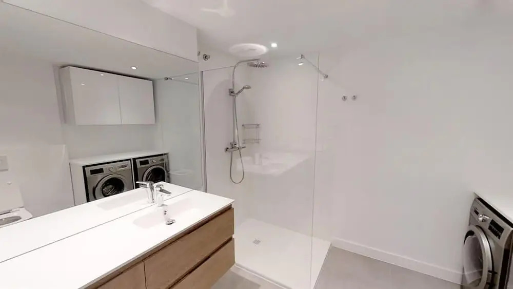 Modern Apartment Near Puerto Banus