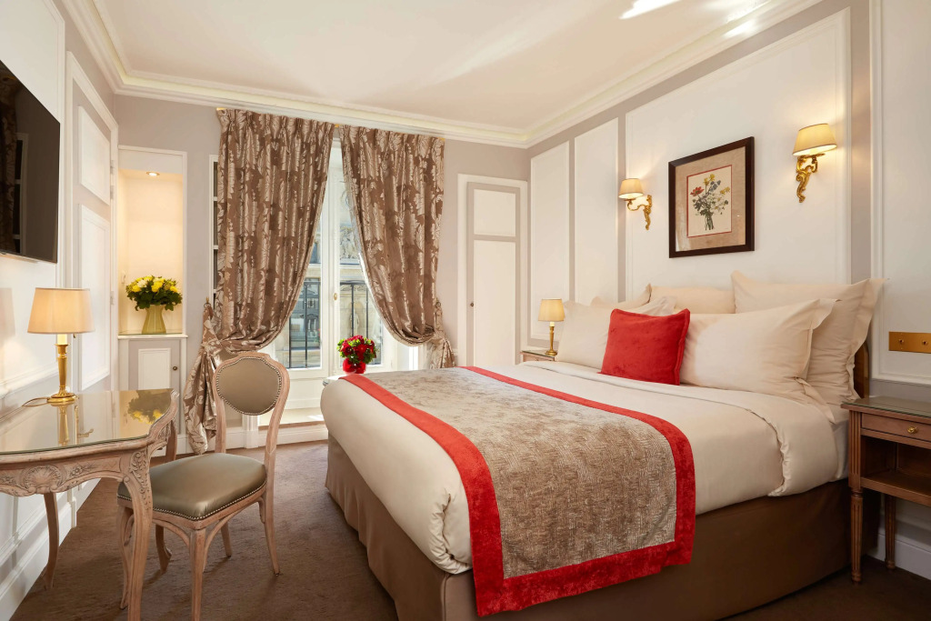 Hôtel Regina Louvre