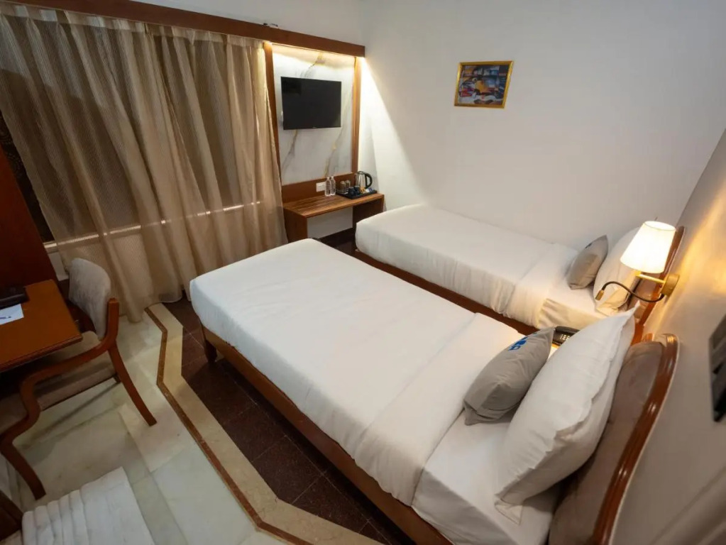 Hotel Pravasa Stay