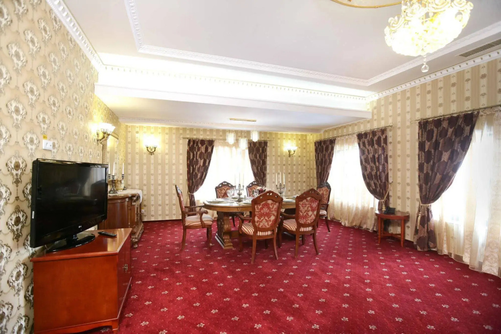 Hotel La Castel Iasi
