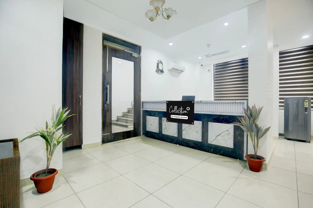 Super Collection O Sherpur Road Near Mohan Dai Oswal Hospital